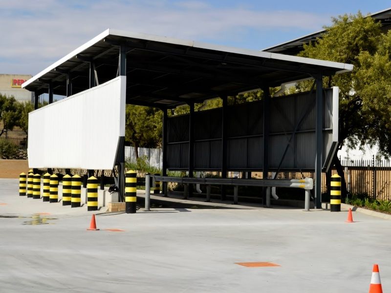 MAGNIFICENT 7821 SQM WAREHOUSE AND OFFICES, A WORLD CLASS LOGISTICS FACILITY IN PRESTIGIOUS, SOUGHT - Photo 6