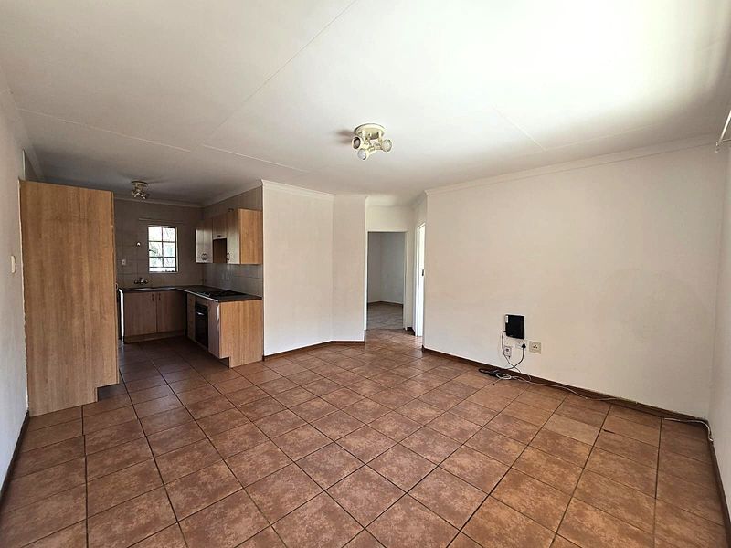 Neat 2 Bedroom Apartment for Sale in Montana - Photo 7