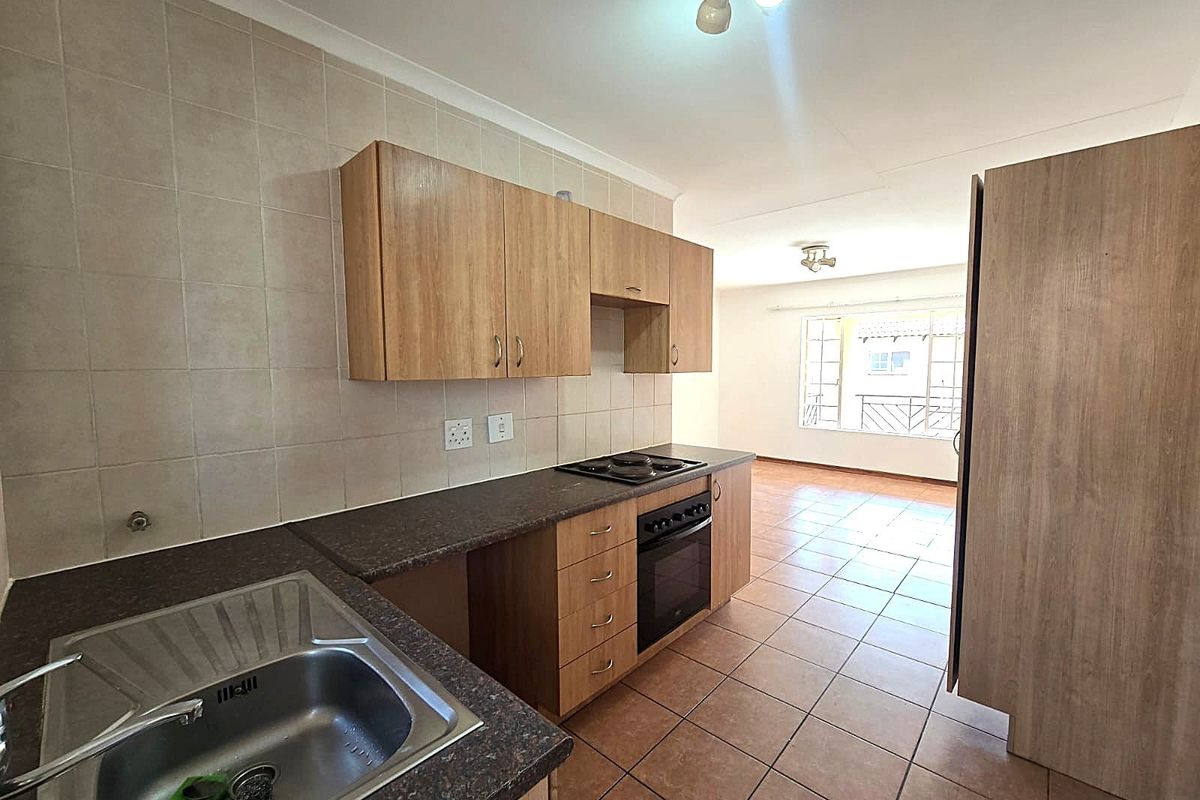 Neat 2 Bedroom Apartment for Sale in Montana - Photo 4