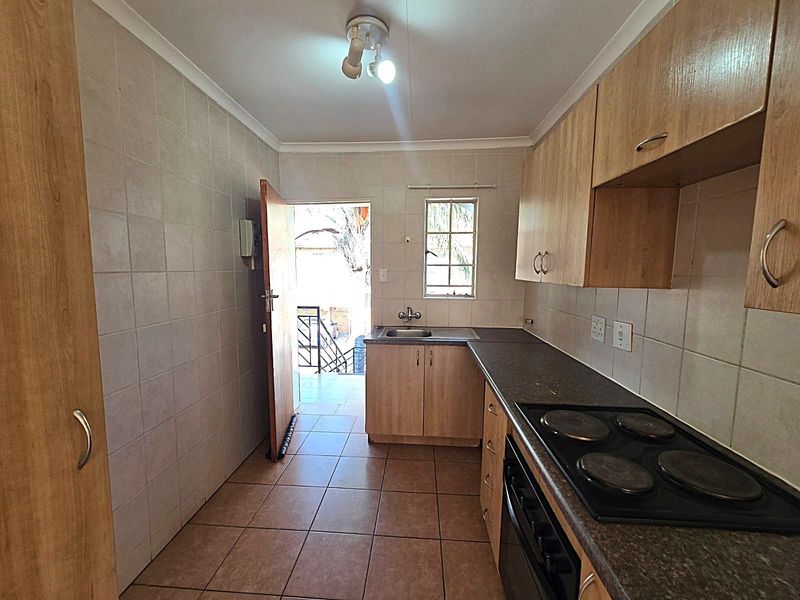 Neat 2 Bedroom Apartment for Sale in Montana - Photo 3