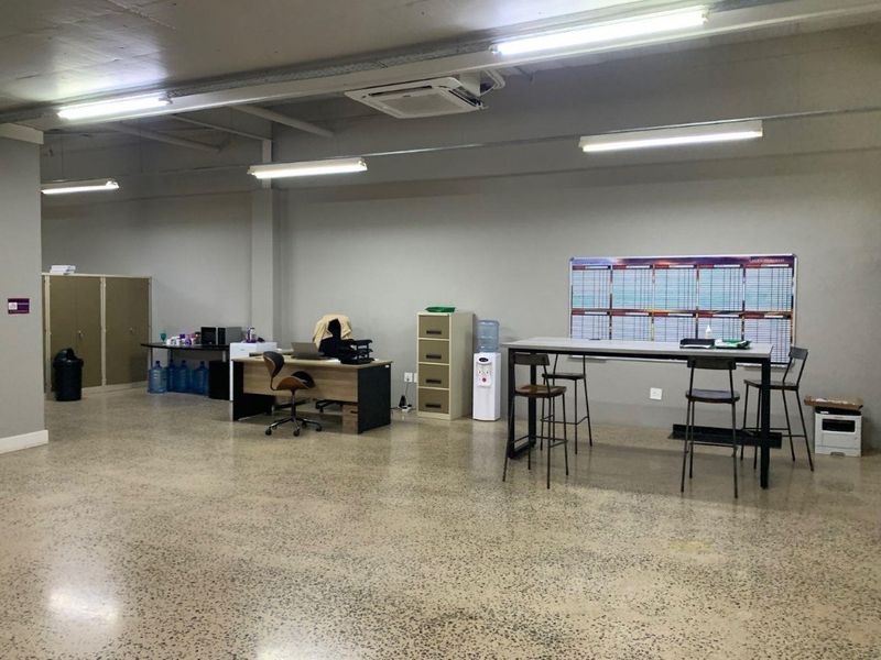 Retail Space To Rent in Umhlanga Ridge, Umhlanga, KwaZulu Natal - Photo 8