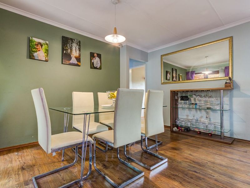 House For Sale in Van Riebeeck Park, Kempton Park - Photo 6