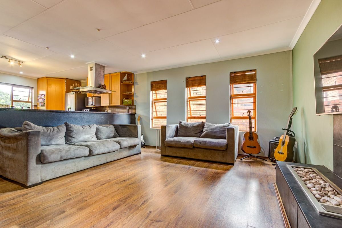 House For Sale in Van Riebeeck Park, Kempton Park - Photo 4