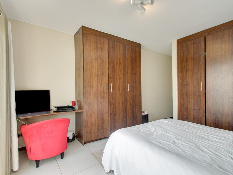 Apartment For Sale in Sandown, Sandton - Photo 10