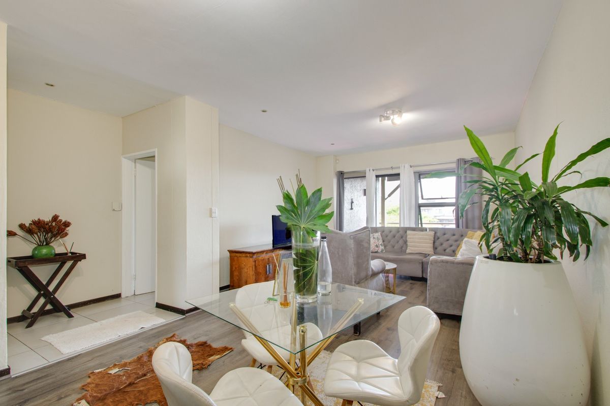 Apartment For Sale in Sandown, Sandton - Photo 4