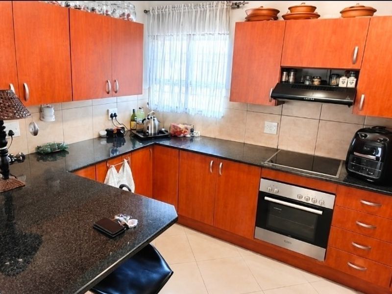 Secure Family Living in the Most Sought-After Estate in Town - Photo 8