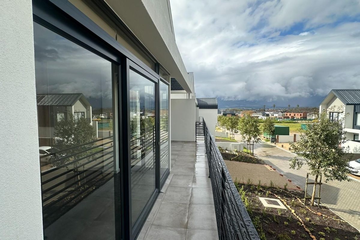 House To Rent in Lemoenkloof - Photo 3
