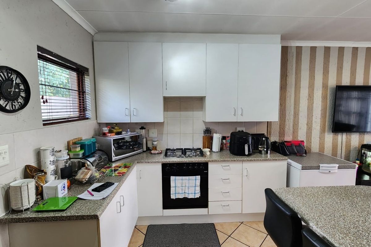 Tranquil Living in the Heart of Buccleuch, Sandton - Photo 3