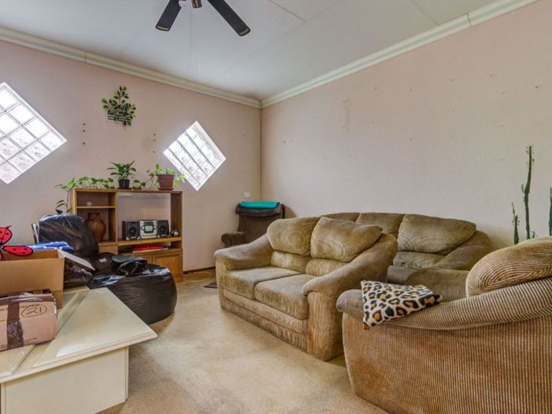 House For Sale in Birchleigh, Kempton Park - Photo 5