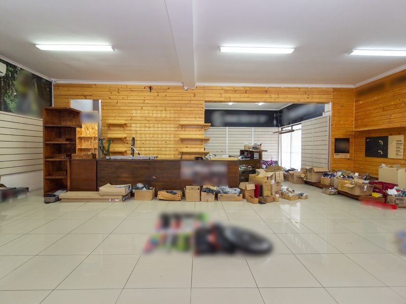 Prime Corner Retail and Office Space to Let on 6th Avenue, Walmer | 328 sqm - Photo 6