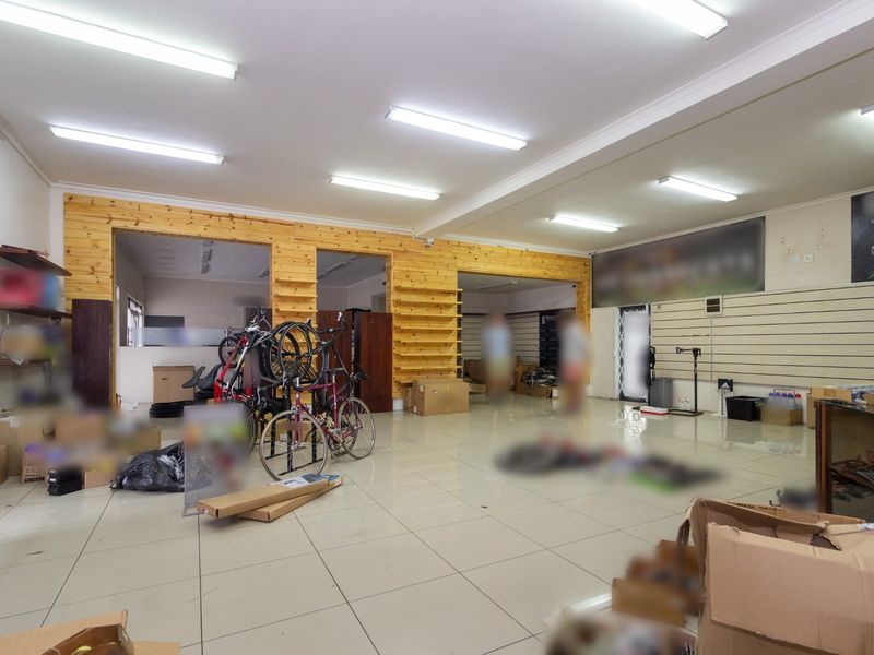 Prime Corner Retail and Office Space to Let on 6th Avenue, Walmer | 328 sqm - Photo 5