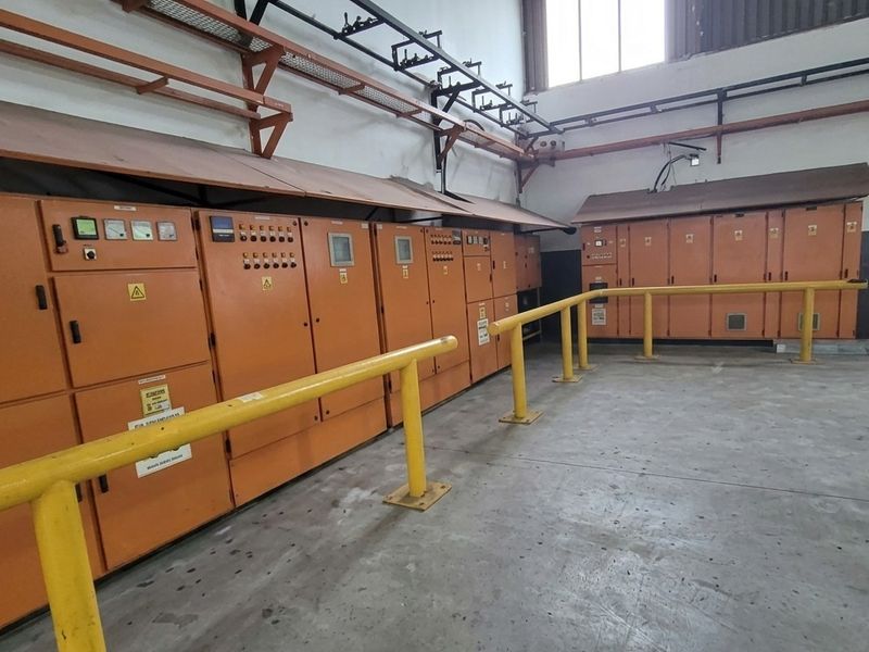 Industrial Warehouse To Let in Dal Josafat, Paarl - Photo 5