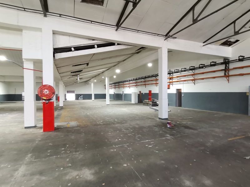 Industrial Warehouse To Let in Dal Josafat, Paarl - Photo 4