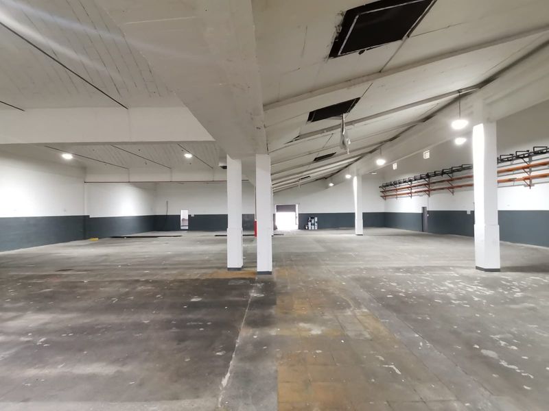 Industrial Warehouse To Let in Dal Josafat, Paarl - Photo 5