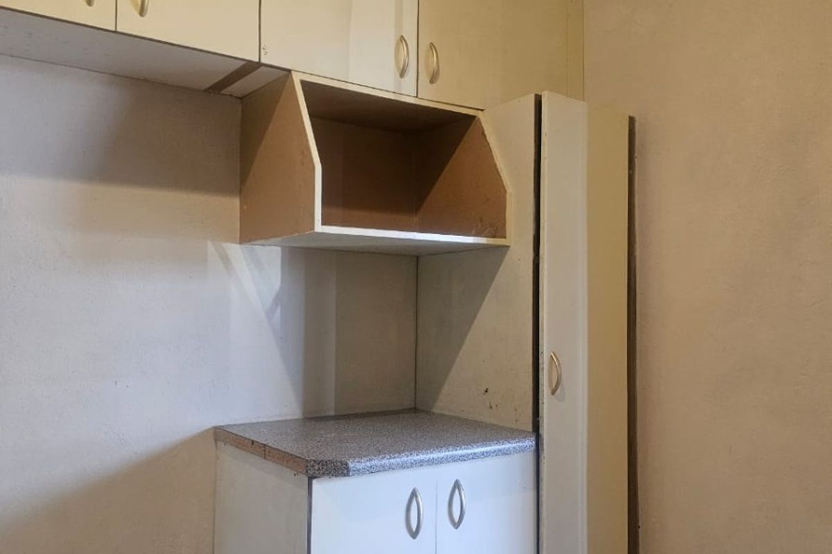 8 Bachelors For Sale in Seshego, Polokwane - Photo 3