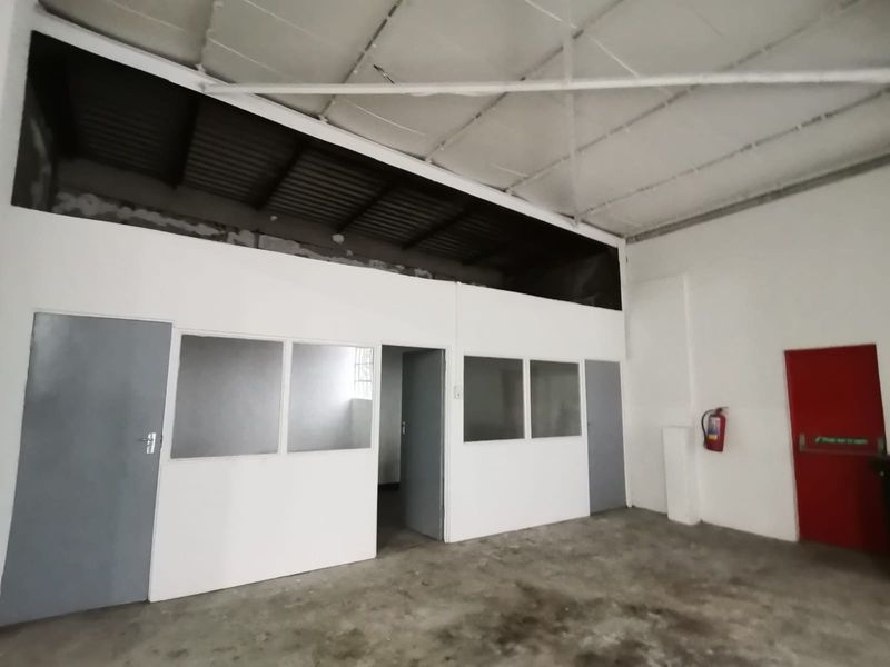 Warehouse to Let in Dal Josafat, Paarl - Photo 10