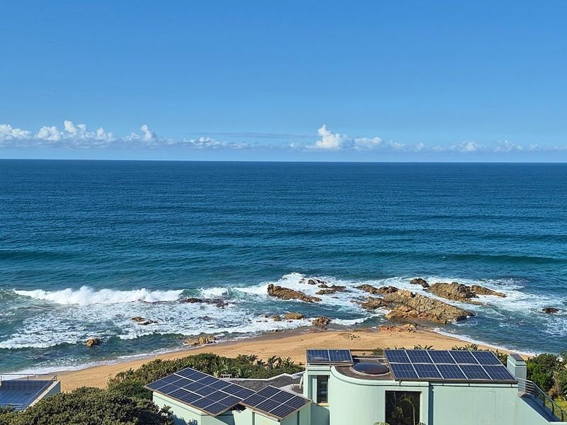 SPECTACULAR SEA VIEWS FROM EVERY ROOM OF THIS HOUSE.... - Photo 6