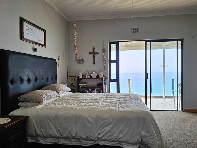 SPECTACULAR SEA VIEWS FROM EVERY ROOM OF THIS HOUSE.... - Photo 5