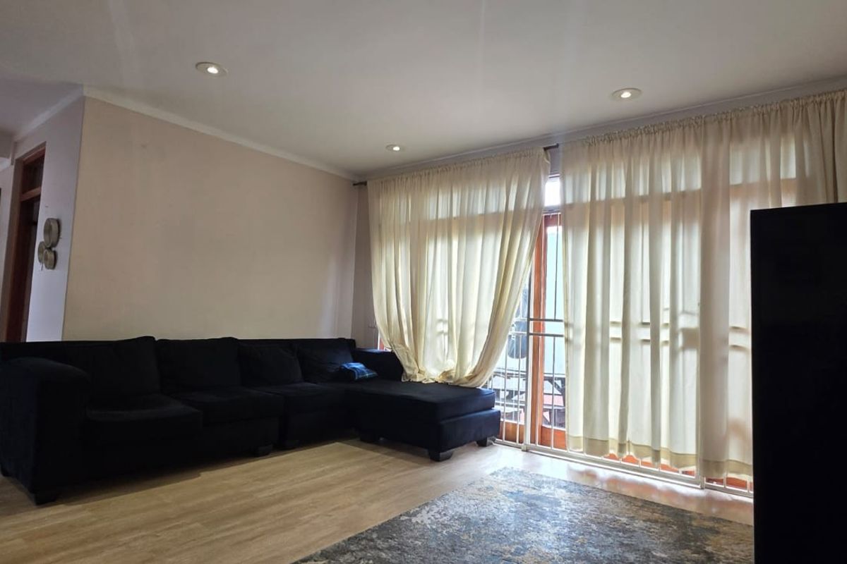 Investment Opportunity: 3 Bedroom Home with Income-Generating Flatlet - Sydenham, Johannesburg - Photo 5