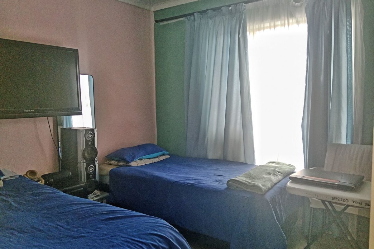 Modern House To Rent in Karenpark, Akasia. Primium and Best Location - Photo 3