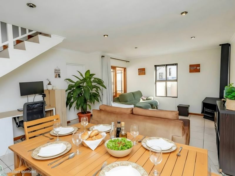 Rent a 3 bedroom Family Home in the Heart of Graanendal, Durbanville - Photo 3