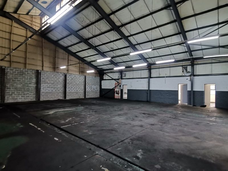 Industrial Warehouse to Let in Dal Josafat, Paarl - Photo 8