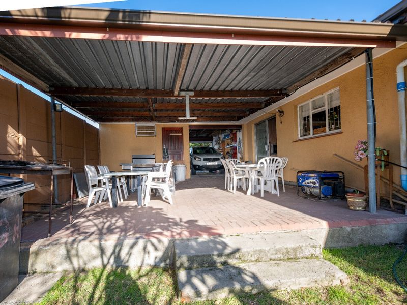 House For Sale in De Zoete Inval, Paarl - Photo 5