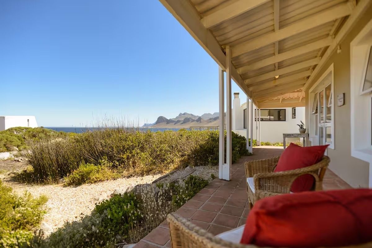 House For Sale in Pringle Bay - Photo 3