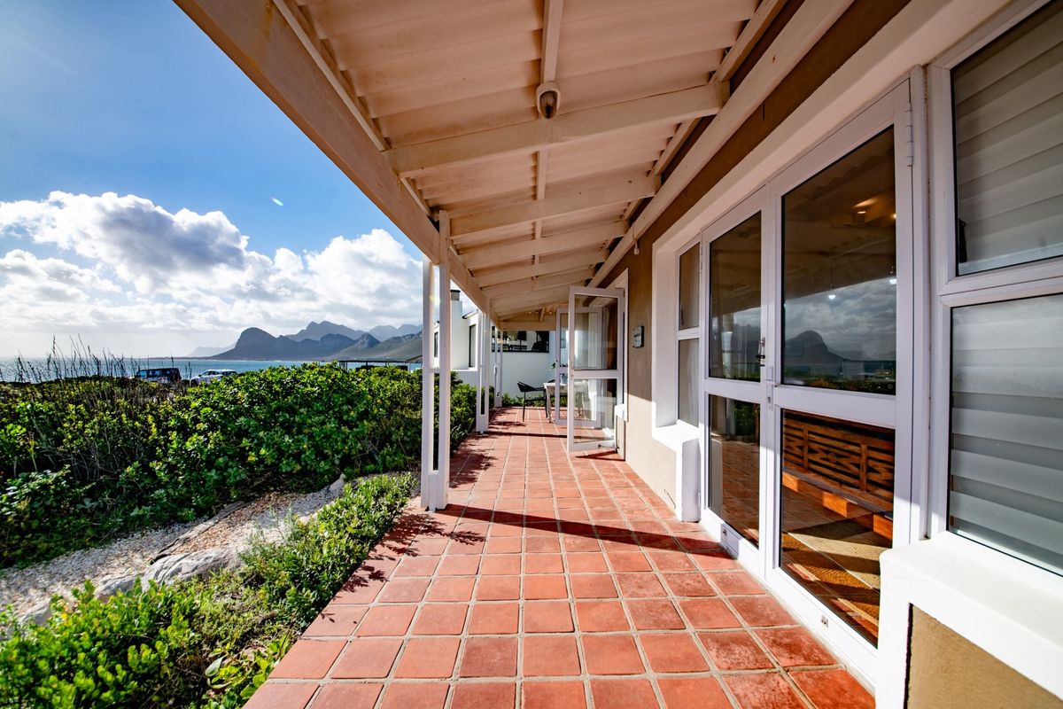 House For Sale in Pringle Bay - Photo 5