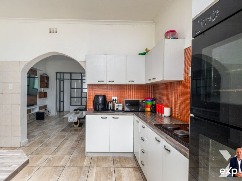 Versatile Property with Income-Generating Potential - Photo 8