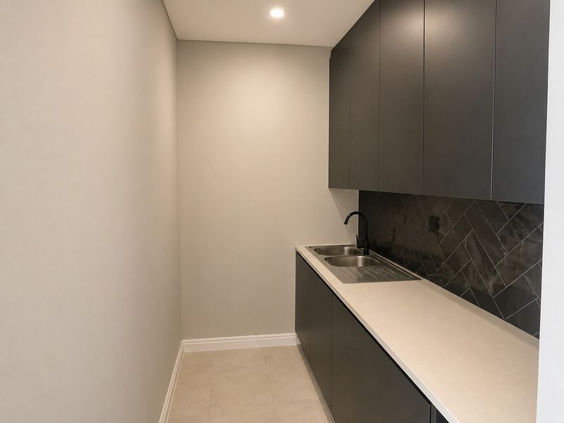 Brand-New 4-Bedroom Family Home with Indoor Braai in Sandown - Photo 3