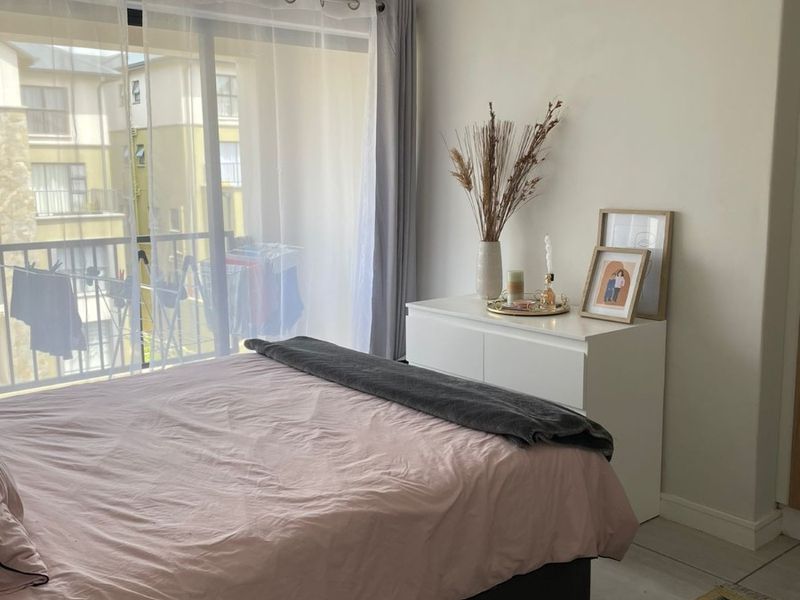 Apartment To Rent in Waterfall, Midrand - Photo 7