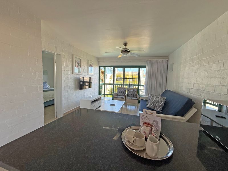 2 Bedroom, 2 Bathroom Apartment For Sale in Clup Mykonos, Langebaan - Photo 9