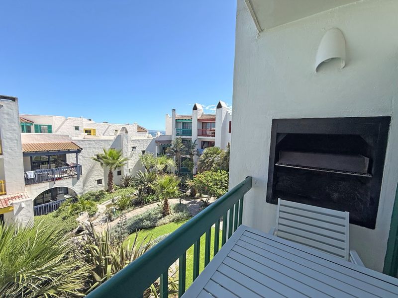 2 Bedroom, 2 Bathroom Apartment For Sale in Clup Mykonos, Langebaan - Photo 6