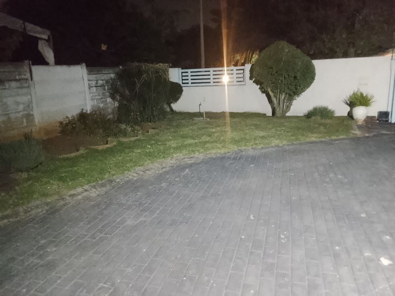 House To Rent in Norkem Park, Kempton Park - Photo 1