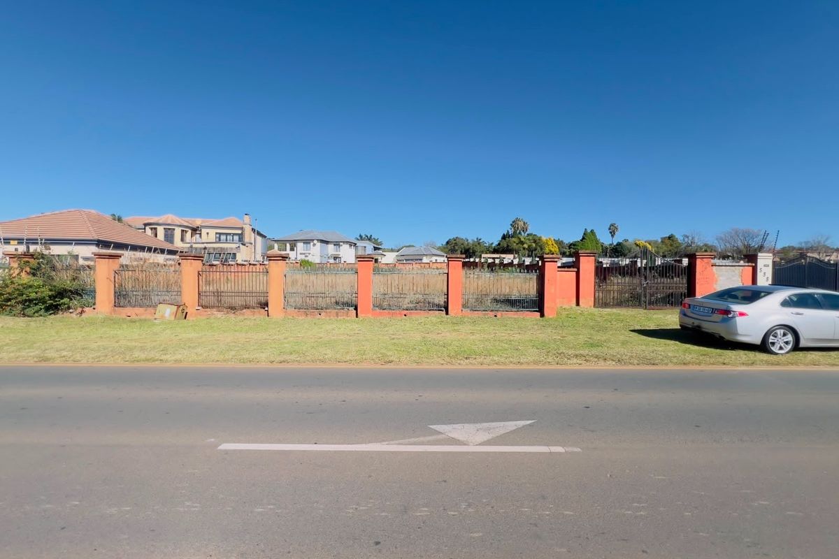 Vacant Land For Sale in Ruimsig, Roodepoort - Photo 3