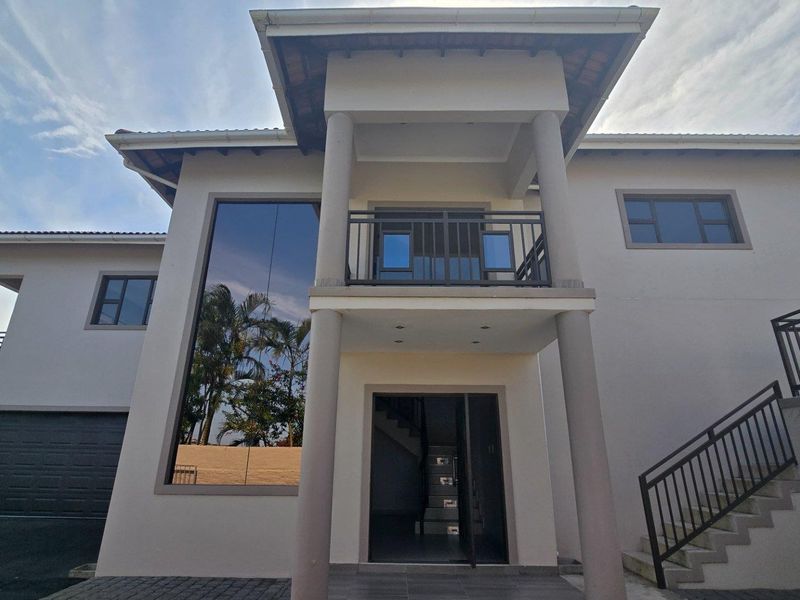 House For Sale in Queensburgh, KwaZulu Natal - Photo 1
