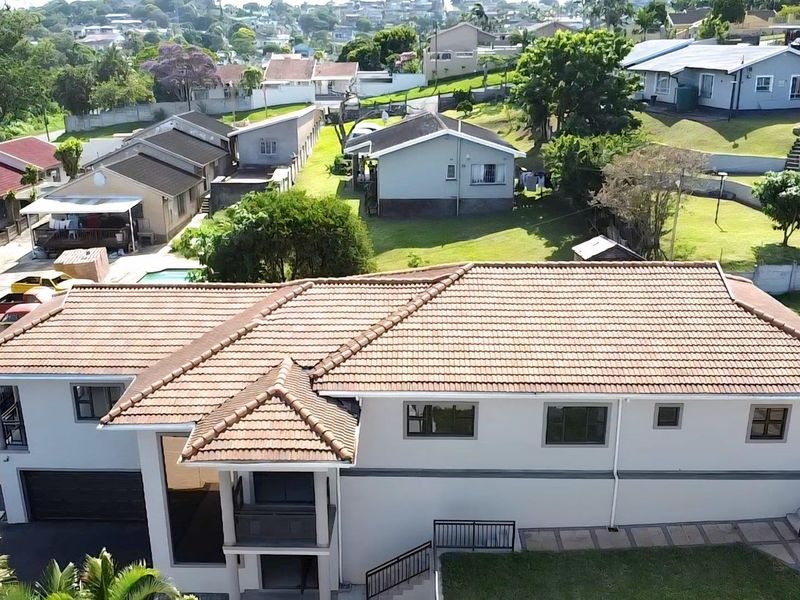House For Sale in Queensburgh, KwaZulu Natal - Photo 3
