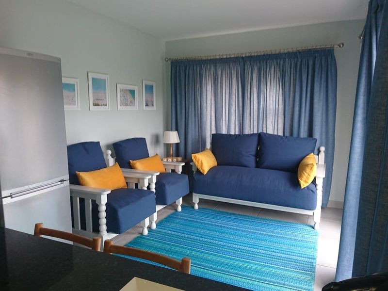 Light and Modern Furnished Garden Flat for Rent - Private, Secure and Fully Equipped  in Dana Bay - Photo 3