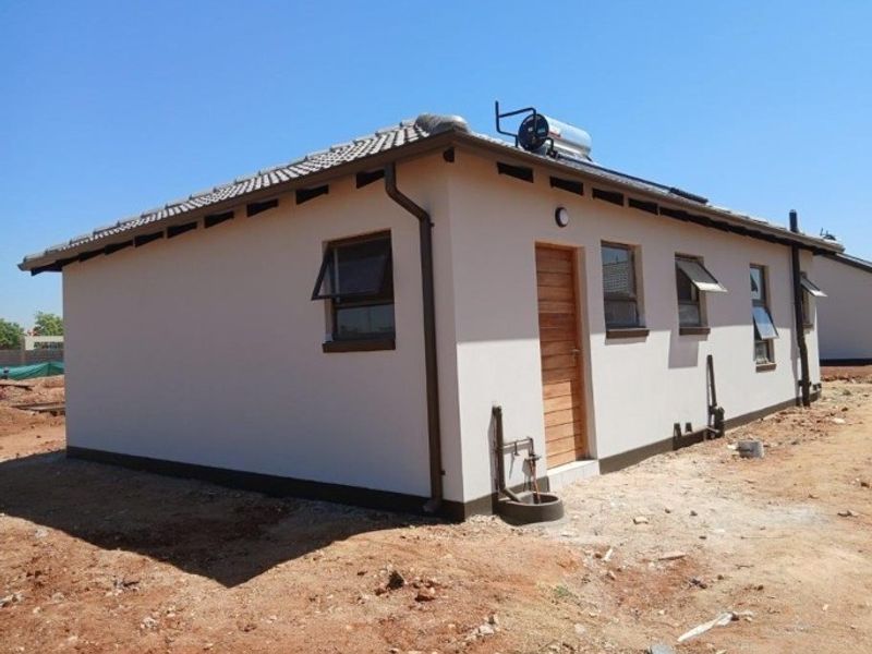 House For Sale in Windmill Park, Boksburg - Photo 3