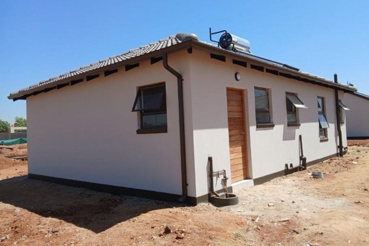House For Sale in Windmill Park, Boksburg - Photo 3