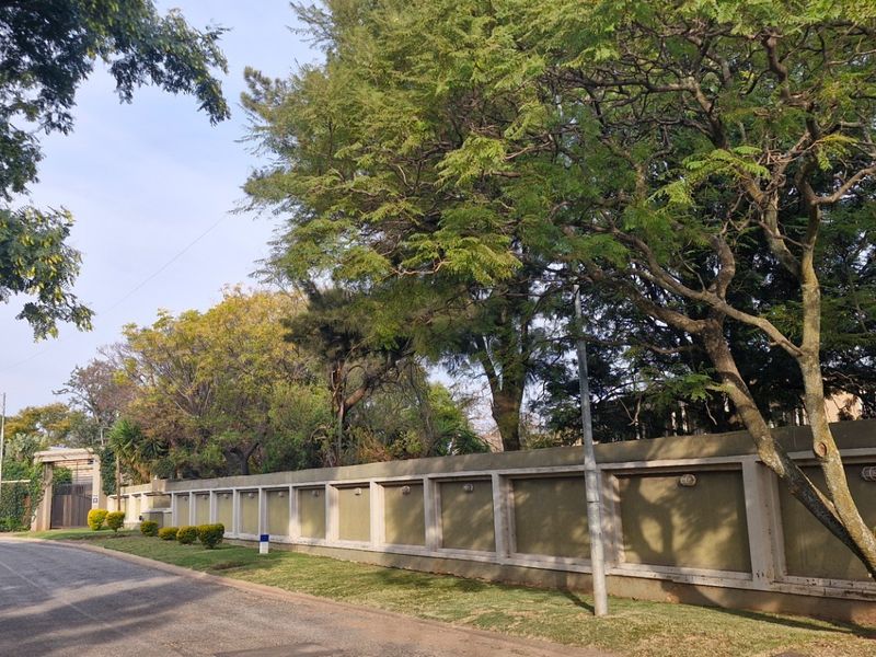 Grand Northcliff Family Home with Breathtaking Views and Unlimited Potential - Photo 1