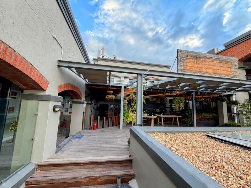 Restaurant Space to Let in Popular Centre in Durbanville - Photo 9