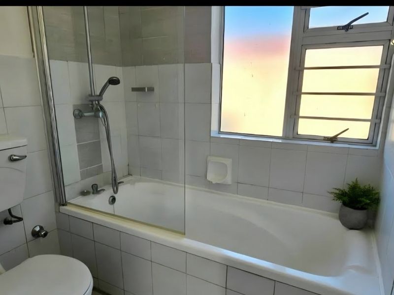 Modern 1 Bedroom Apartment To Rent in Bellville - Photo 6