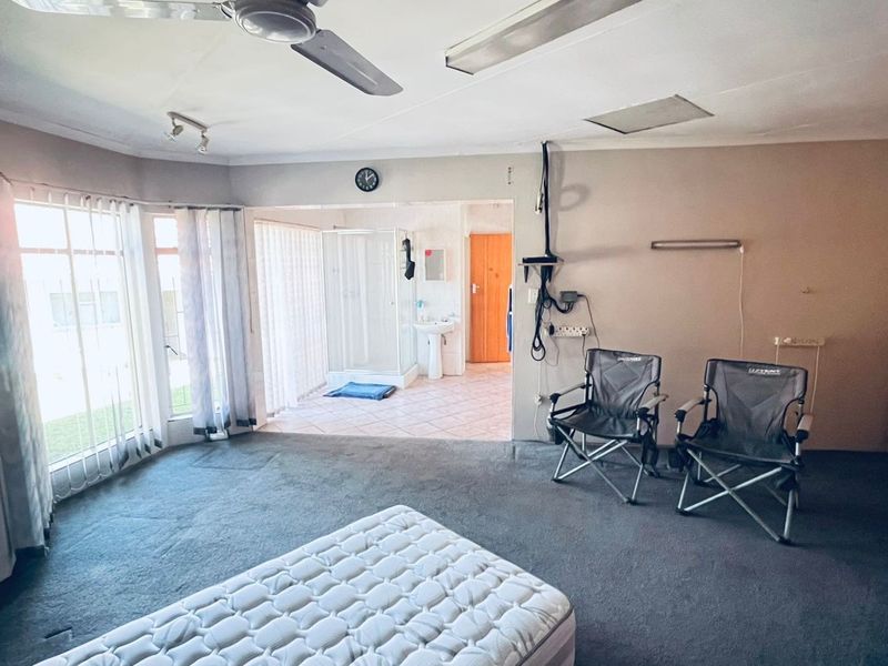 House For Sale in Rooihuiskraal, Centurion - Photo 10