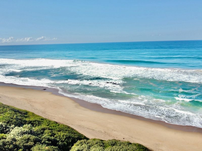 Exceptional Sea View Apartment in Secure Coastal Complex - Photo 3