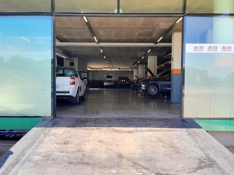 PRIME COMMERCIAL SPACE of 692m2 TO LET | HIGH VISIBILITY N2 EXPOSURE | BALLITO - Photo 2