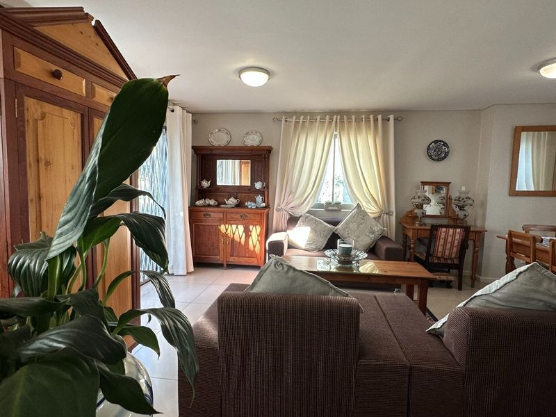 Duplex For Sale in Lane, Paarl - Photo 6