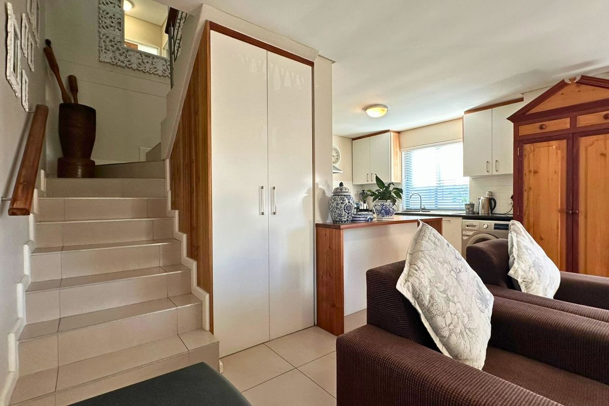 Duplex For Sale in Lane, Paarl - Photo 4