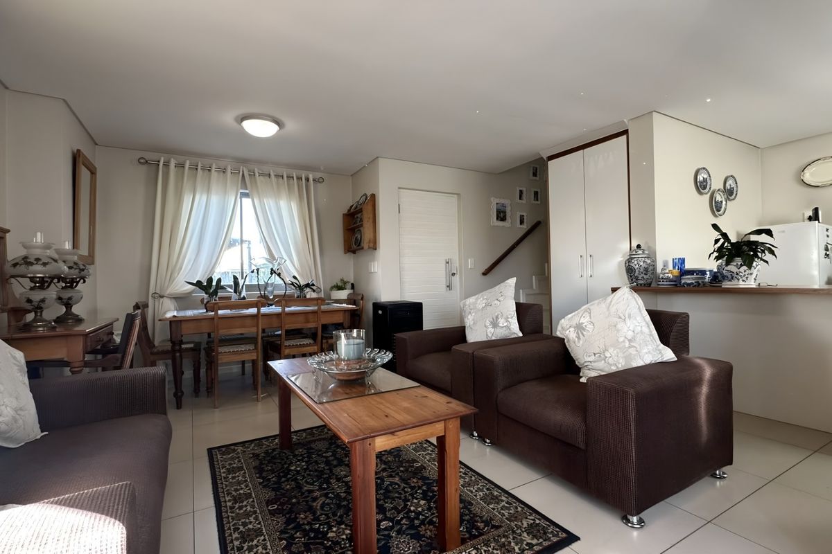 Duplex For Sale in Lane, Paarl - Photo 2